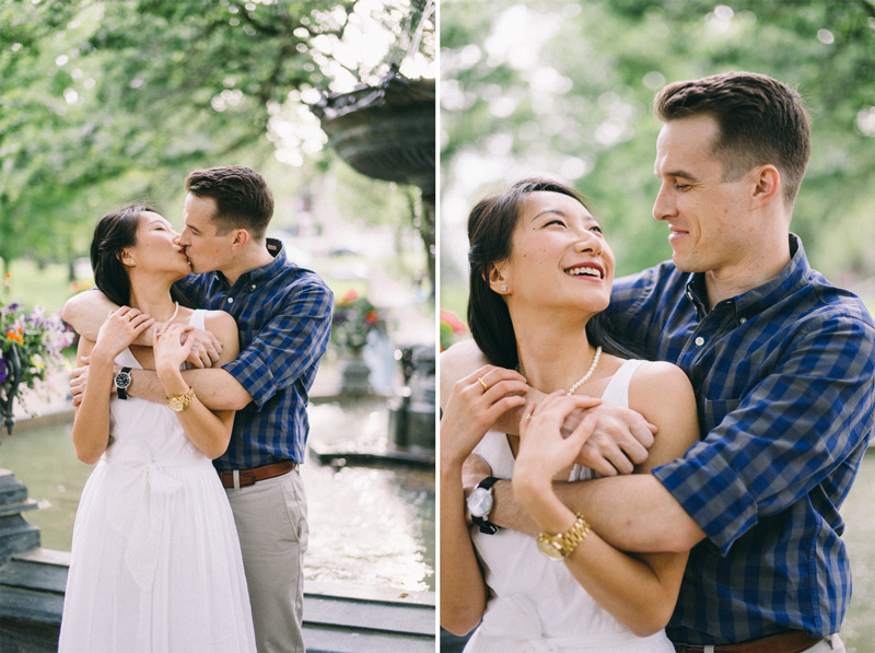 St Paul engagement photos in the park