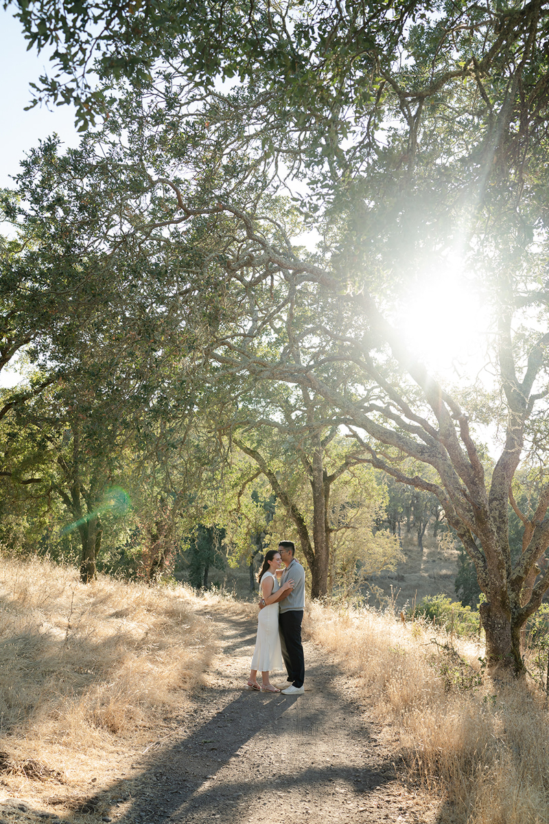 rolling hills engagement photos