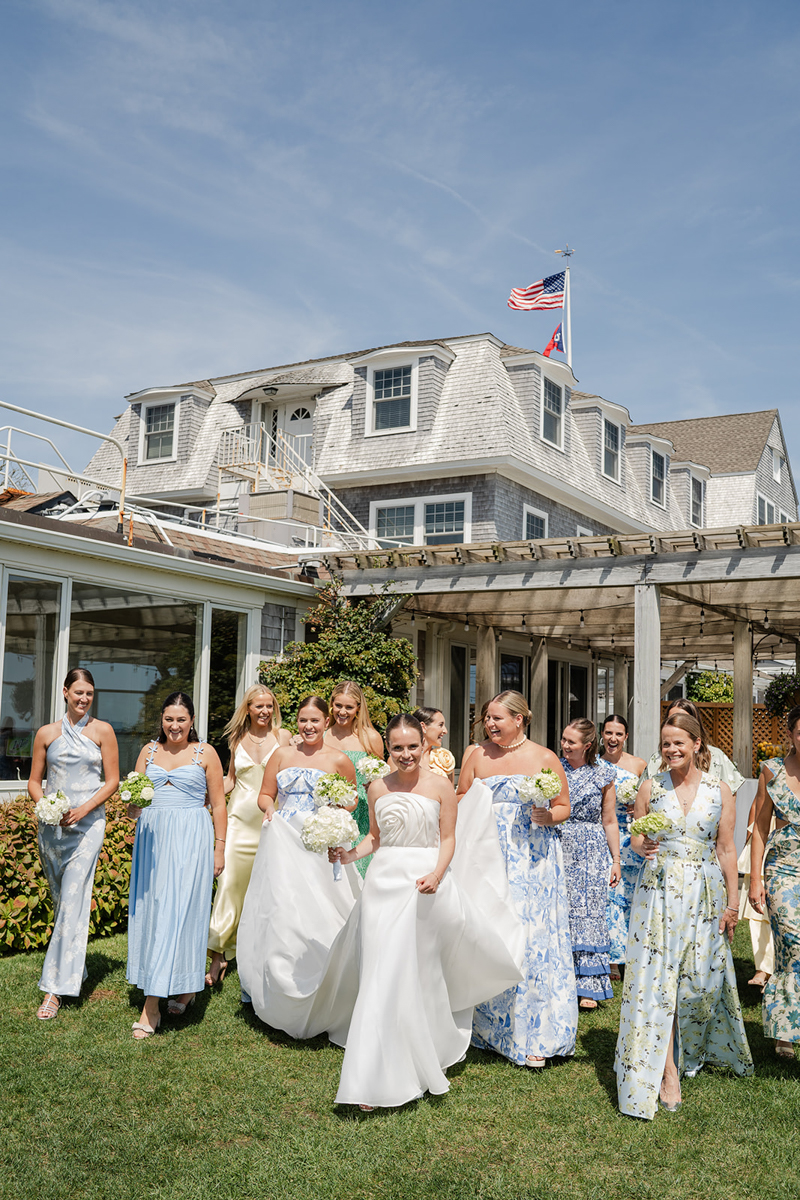 bridal party at wianno