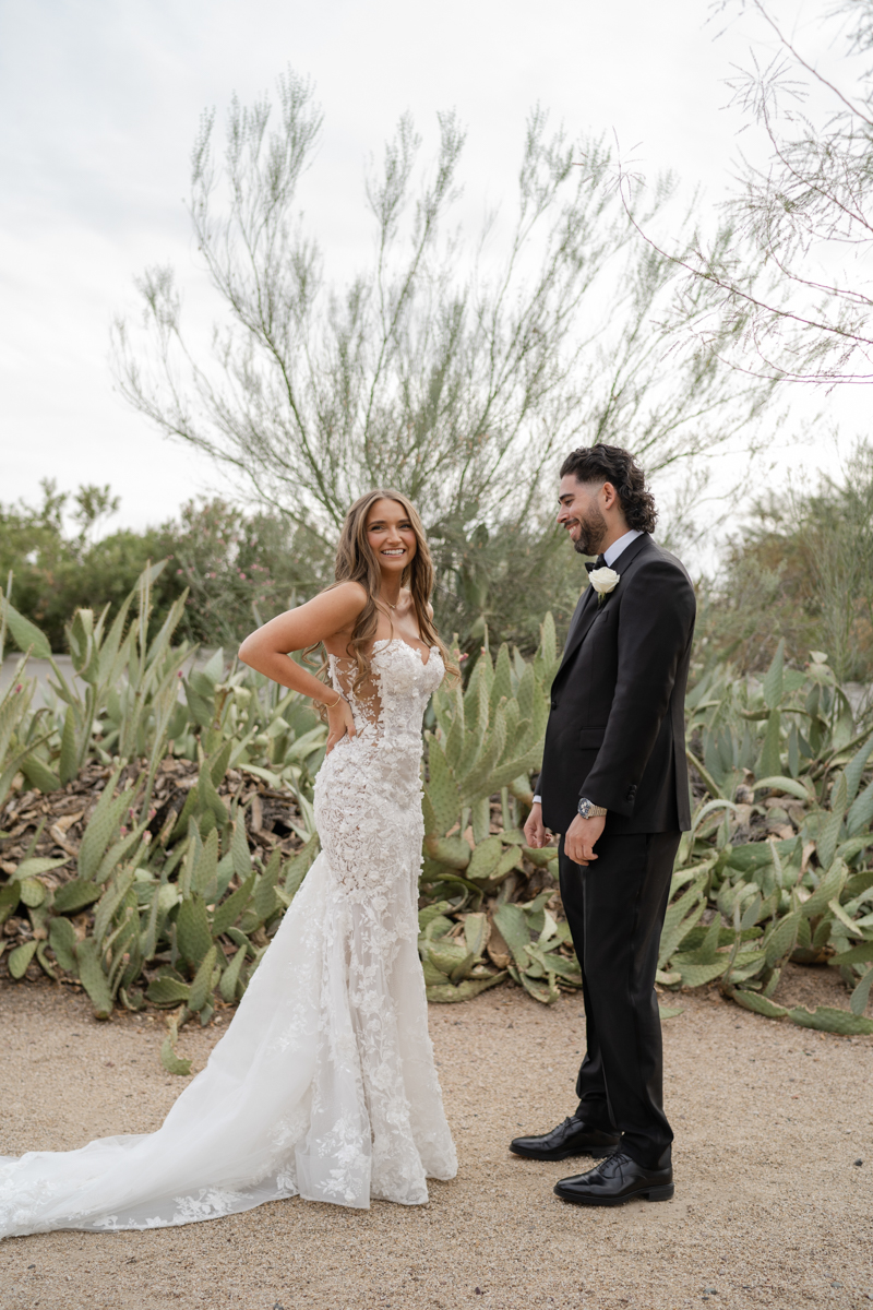 bride and groom at andaz resort scottsdale Arizona