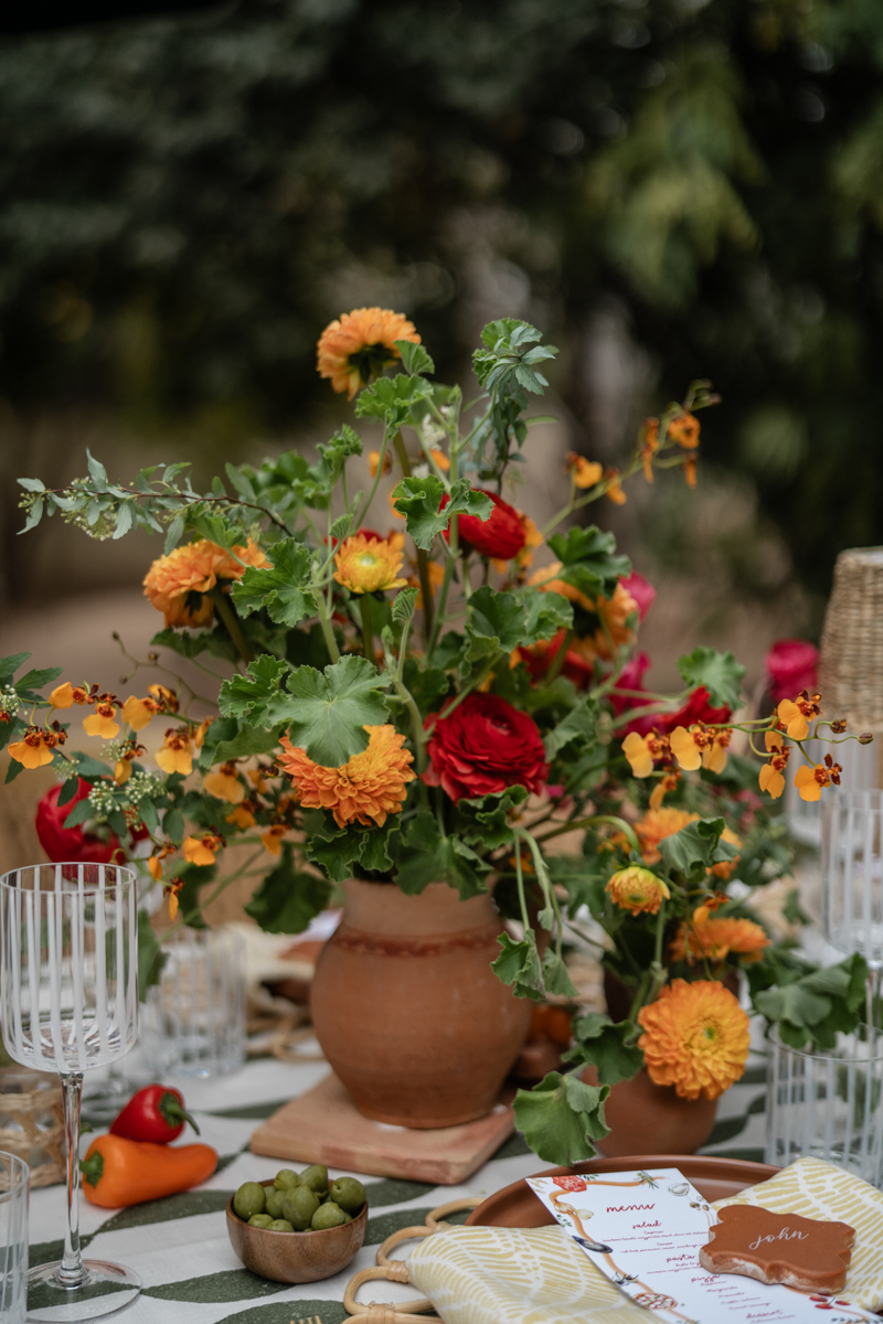 tropical wedding tablescape