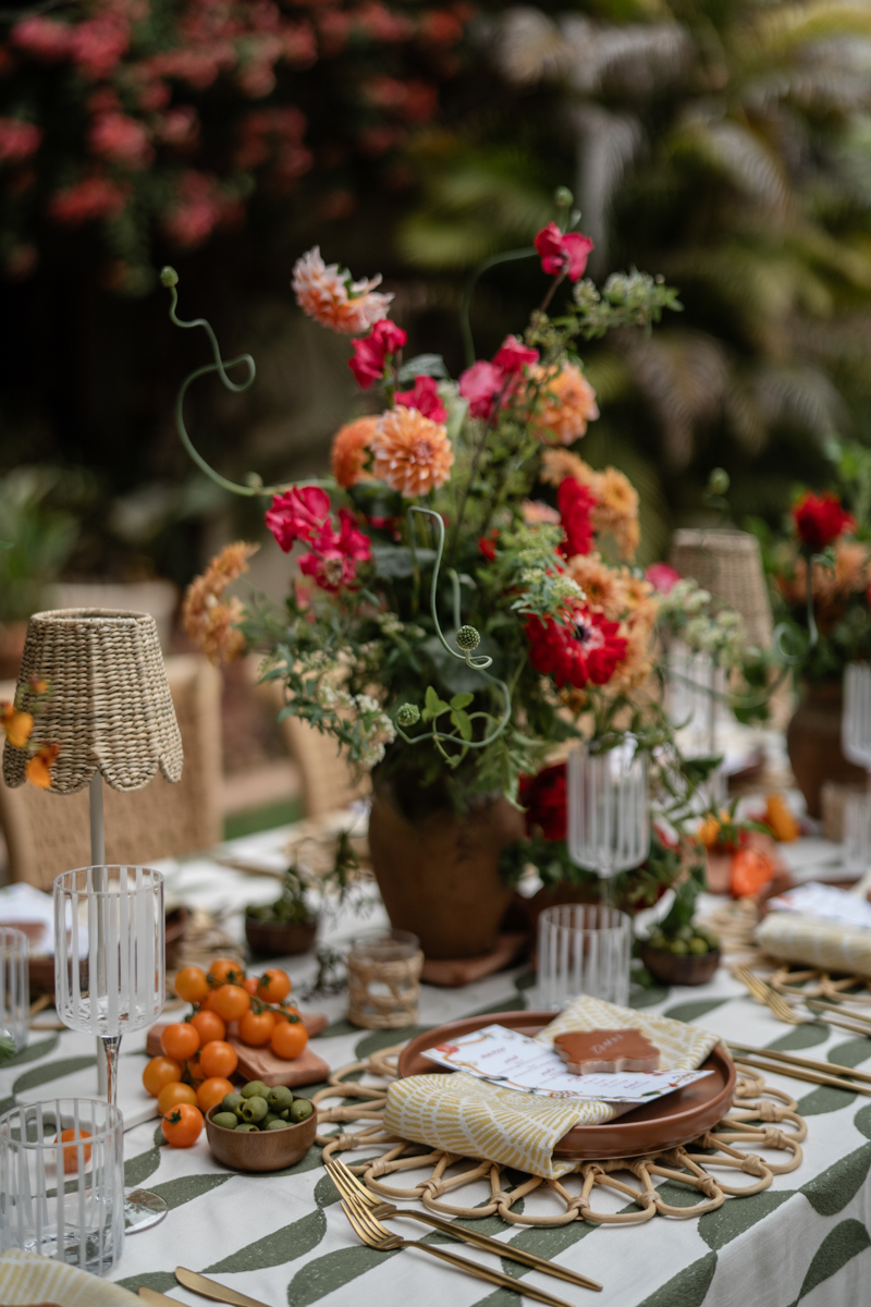 tropical wedding tablescape